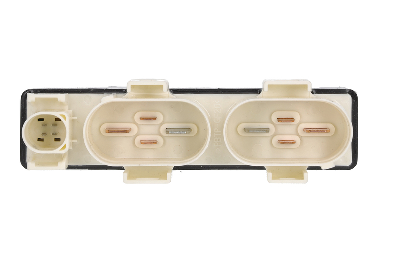 Relay, radiator fan castor