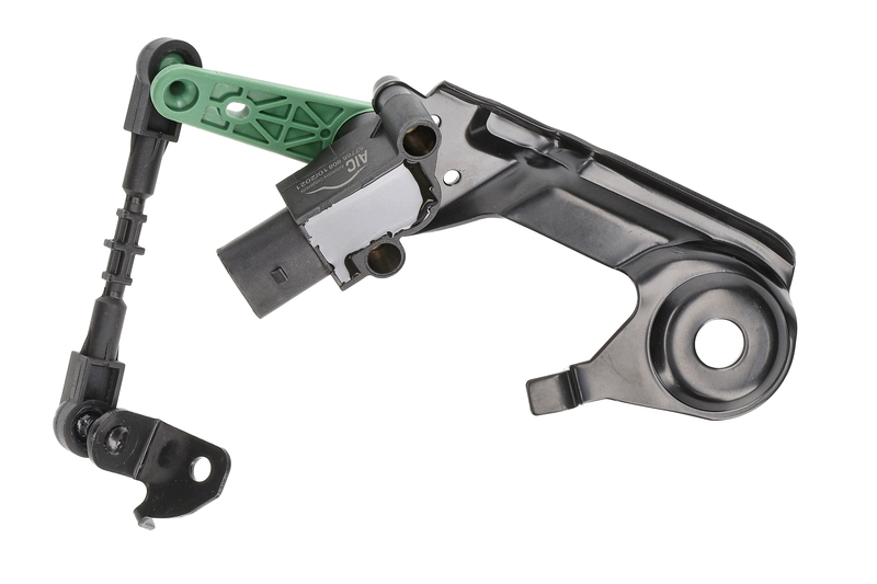 Sensor, headlight levelling