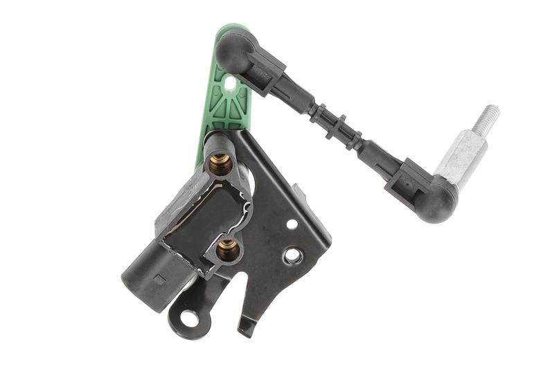 Sensor, headlight levelling
