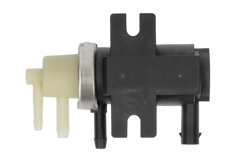Pressure converter, turbocharger