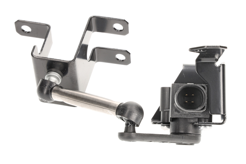 Sensor, headlight levelling