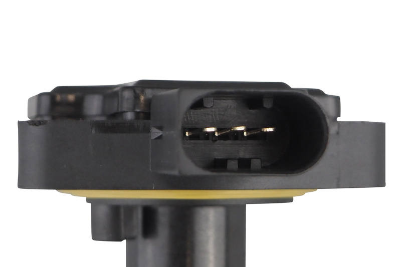 Sensor, engine oil level